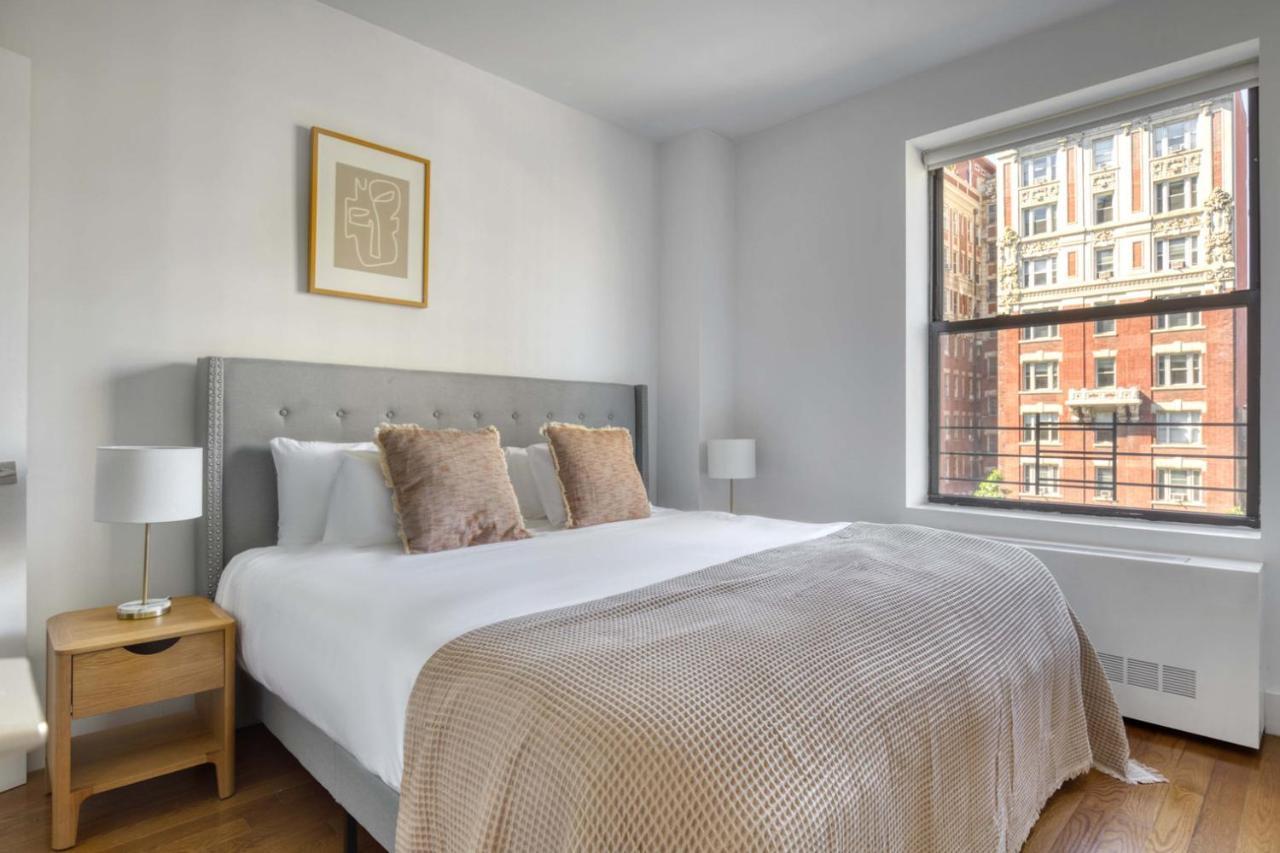 Uws 1br W Doorman Gym Nr Central Park Nyc-900 New York